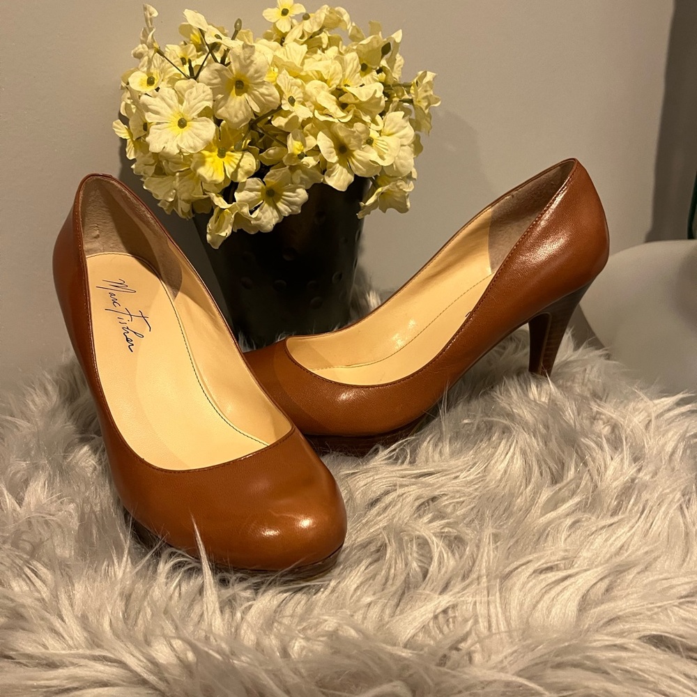 Marc Fisher Brown Heels